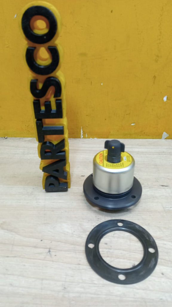 TAPA TANQUE HIDRAULICO