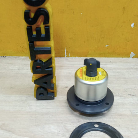 TAPA TANQUE HIDRAULICO
